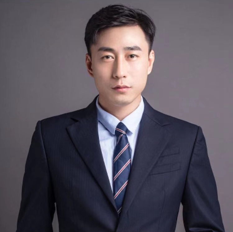 薛颖棠 交互与体验设计负责人